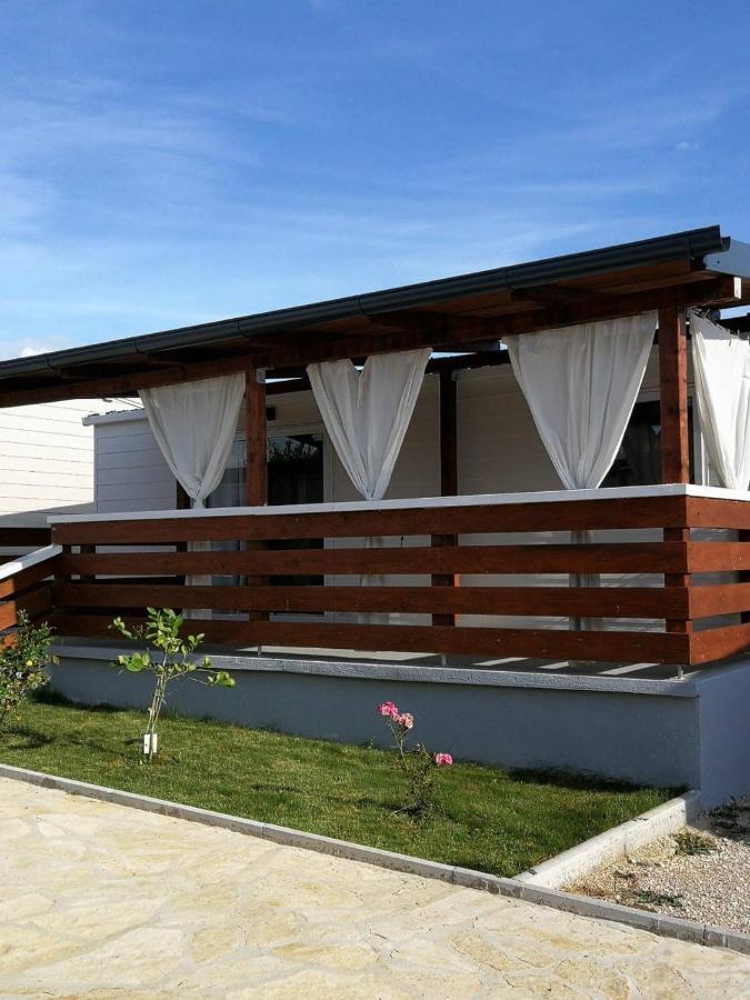 Mobile Homes Kamp Maslina, Biograd Na Moru Eksteriør billede